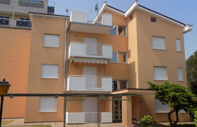 Apartment on the First Floor - Photo 19