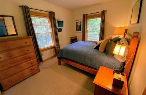 E5 Beautiful Bretton Woods slopeside home amazing views of Mount Washington Hot Tub AC - Foto 51