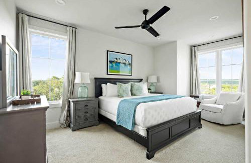 Scenic Lake Travis Farmhouse - Pickleball - BBQ - Foto 23