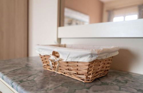 Lorraine's Cottage Style Studios, shared swimming pool and bbq only for guests at Simotata village - Photo 44