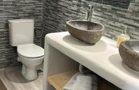 Vasilios Luxury Apartments - Photo 12