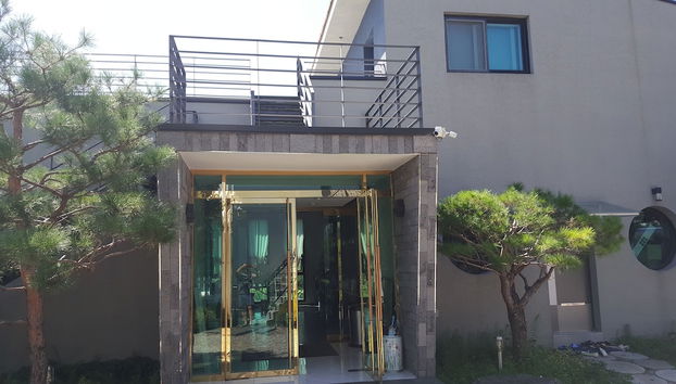 Mostrador de check-in y check-out