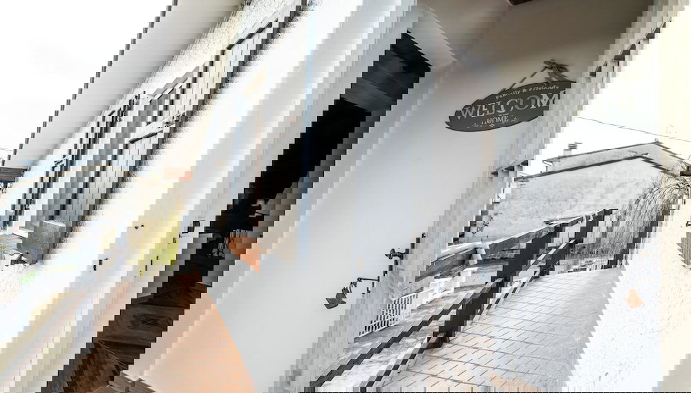 Entrada (vista interior)