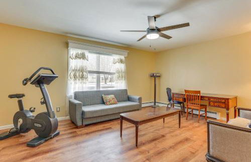 Pet Friendly and WFH Ready! Quiet Hudson Valley Apt - Foto 4