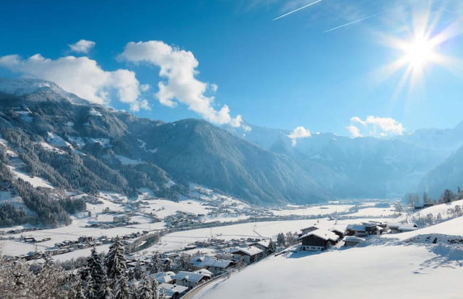 Chalet in Hainzenberg Near Ski Slopes - Foto 1