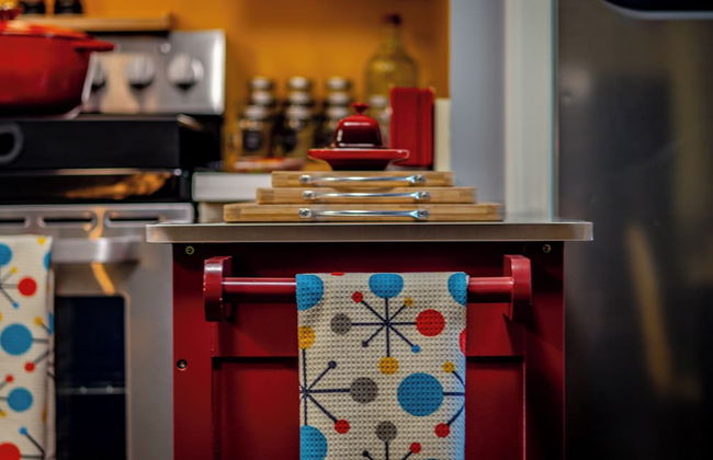 Rayleigh River Retreat - Garden Oasis - Photo 23