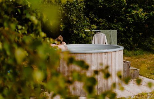 LasHouse - Nowoczesna stodoła z widokiem na las - Foto 29