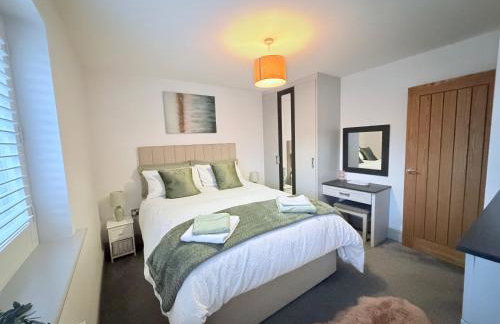 Luxury House - Sleeps 6 - near Nec Parking - Foto 7