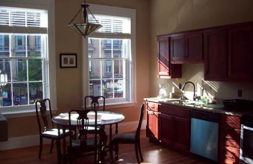 Large Historic Downtown Loft Front - Foto 7