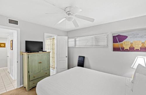 Holiday Surf and Racquet Unit 308 - Foto 19