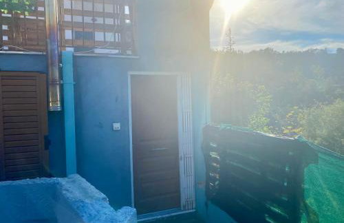 20 mins from city centre, rural house - Foto 36