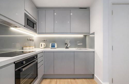 Beautiful 1 Bed Apartment in Ealing - Foto 17