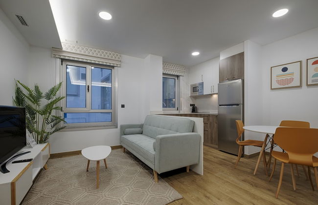 TH Apartments by Como en Casa - Photo 10