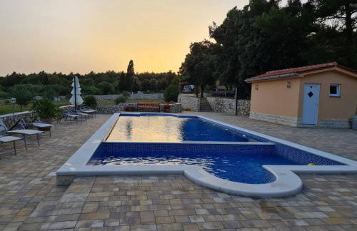 Kandarola Resort - Photo 5