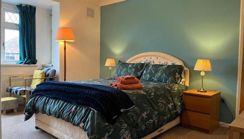 Cottingham Upstairs Self-contained Kingsize bedroom - Foto 1