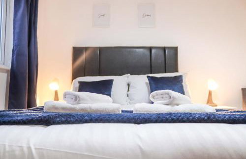 3Bedroom EnSuite SofaBed Sleeps upto 6 Contractors Families Long or Short Stay Free Parking WIFI - Foto 7