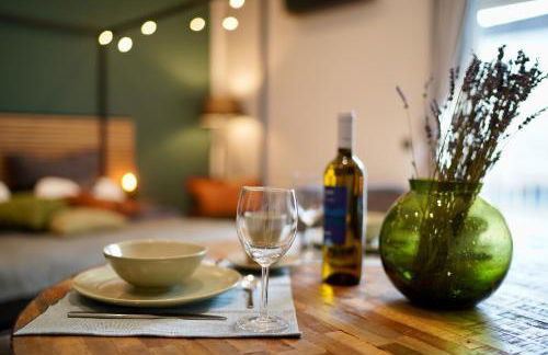 EDLER WOHNRAUM Luxuriöses Studio im Zentrum mit Balkon, Kaffeevollautomat, Klima & Parkplatz - Foto 20