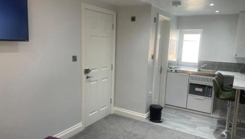 Cozy Studio Flat Romford, London - Foto 2