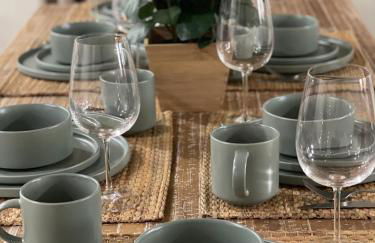 Perfect 4Bd with King Bed Vacation Home - Photo 37