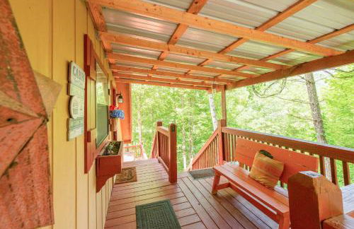 Hot Tub, Fire Pit and Lake Access! Almond Cabin - Foto 37