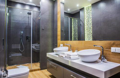 Sky Tower Apartments by Michał & Piotr - Photo 36