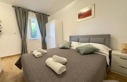 Matek family & studio apartment Rovanjska - Foto 23