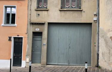 spacieux logement face à la Cité Médievale - Foto 3