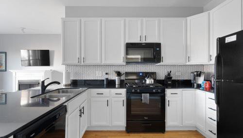 The Upscale Getaway Near Downtown - Foto 5