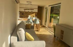 The hills at river - Foto 11