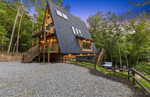 Secluded Luxe A Frame Lodge~ Hot Tub~ Fire Pit - Foto 51