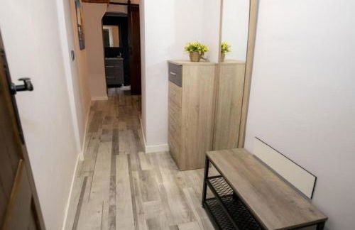Elegante Apartamento para 5 en el centro de Cáceres con wifi - Foto 23