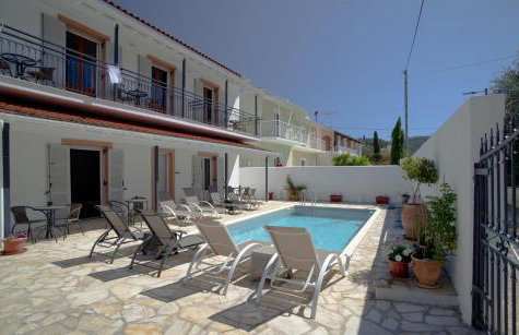 Nicola's Apartments - Photo 1