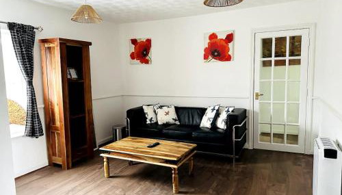 Browns B&B - Photo 1