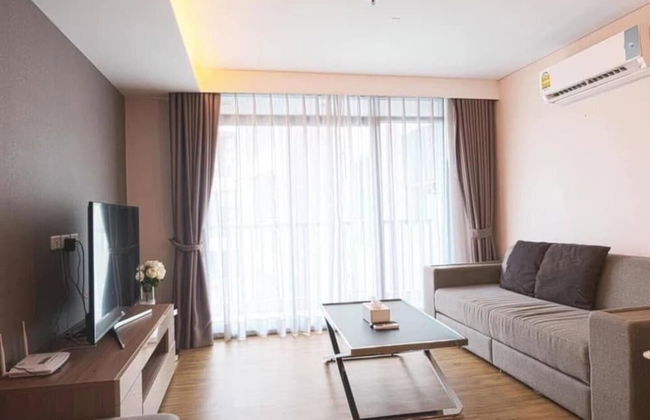 Locals Sathorn Siamese Nang Linchee - Foto 34