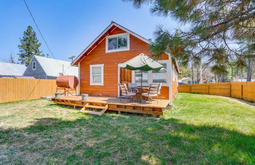 Less Than 1 Mi to Lake Almanor Home with Furnished Decks! - Foto 21