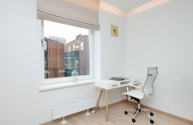 8ERA Business Executive Rotermanni Apts - Photo 9