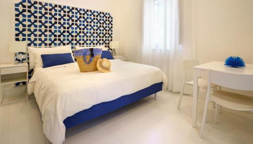 MARILISE - La maison blue private garden & terrace - Photo 3