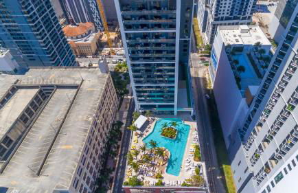 Extraordinary Studio in Downtown Miami with incredible views - Foto 11