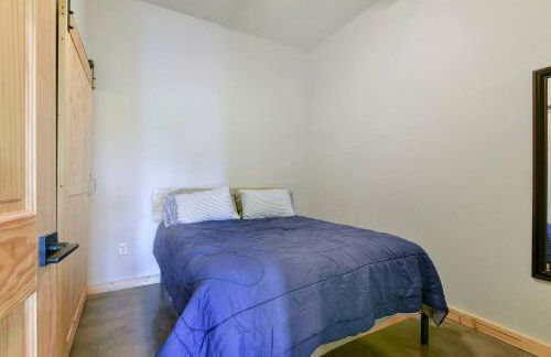 Table Rock Lakefront on 2 Acres with firepit - Foto 40