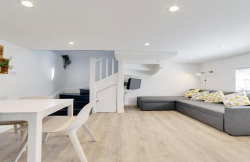 Pass the Keys 19th Century Barn with Free Parking - Foto 4