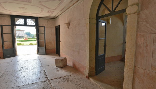 Entrada (vista interior)