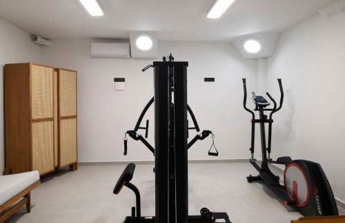 Rozites Luxury Beachfront Villa, By Hellocrete - Foto 31