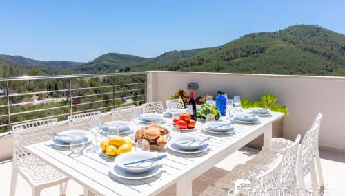 Villa Valentino Modern Villa with heated pool - Photo 3