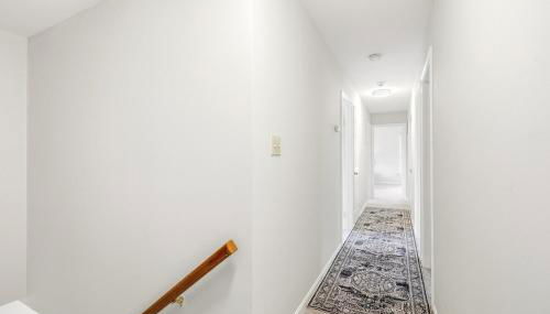 Bright Family Retreat with Private Backyard & Loft - Foto 2