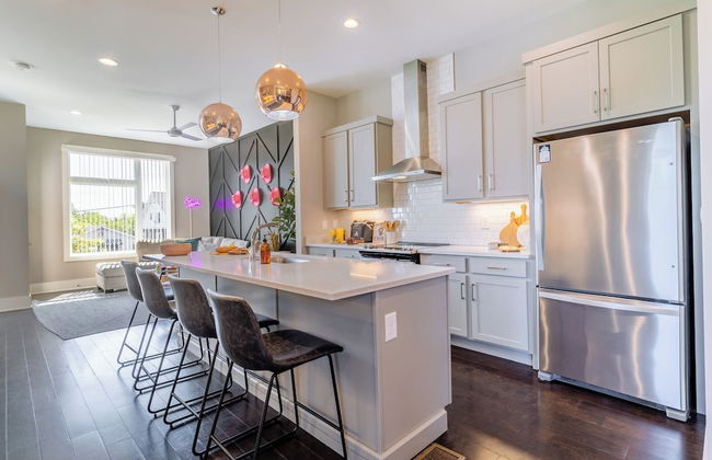 Doralee by Avantstay Rooftopterrace 8 Mins to Broadway Dolly Parton Theme - Foto 43