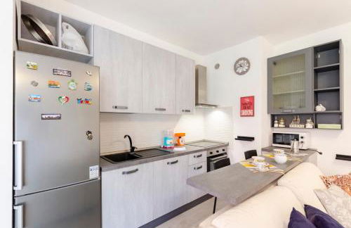 JOIVY Flat with Terrace & Parking - Foto 4