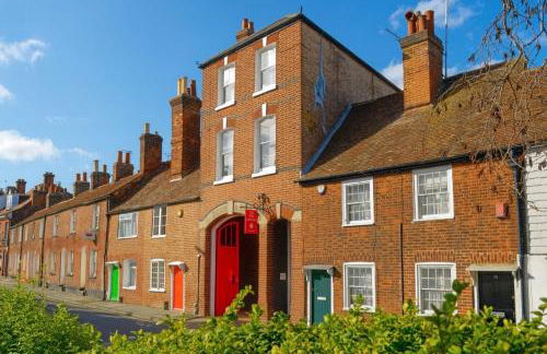 The Ultimate Group Complex, Hens & Celebrations at The Old Fire Station Canterbury, 3 Homes - Foto 19