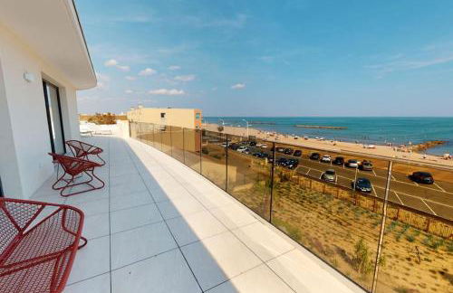 Spendide appartement tout confort, Résidence Archipel T4 en bord de plage, avec grande terrasse aménagée,spa et parking privé - Foto 23
