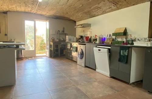 Gîtes in Mas Uzes zwembad en grote tuin - Foto 33