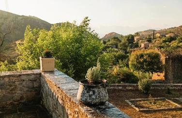 'Perithyron', Konstantina's House, Old Perithia - An Authentic stone Retreat in Corfu's most Historic Village - Photo 14